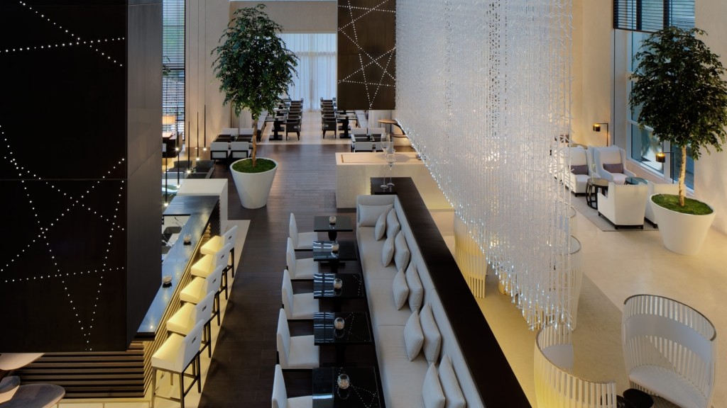 SPG Hot Escapes: Le Méridien Dubai Royal Club Lounge