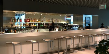 Lufthansa Senator Lounge München Non Schengen - Bar