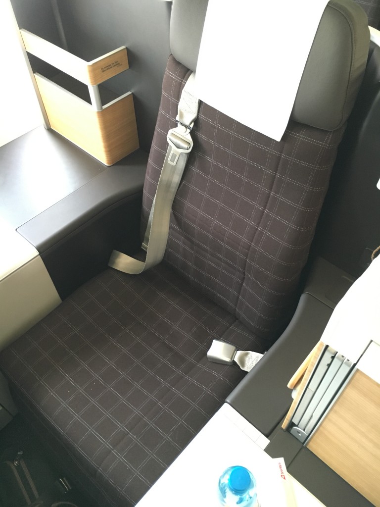 SWISS Boeing 777 Business Class - Thron Sitz
