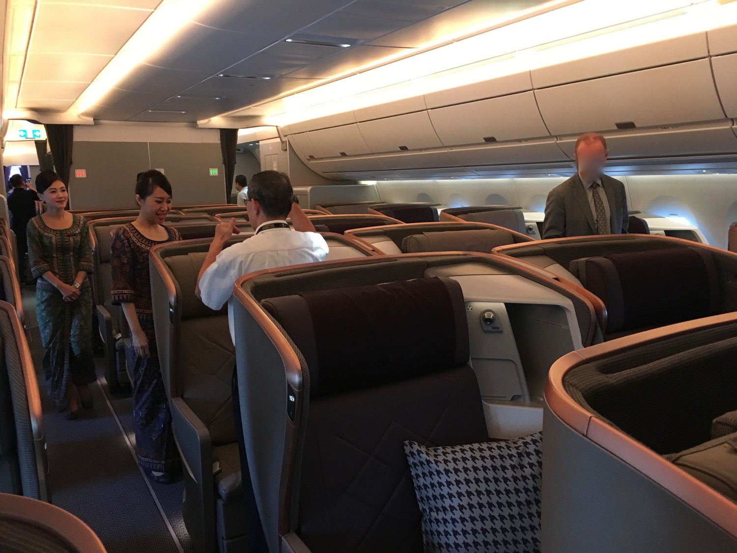 SQ_A350_BusinessClass Kabine___ - 1