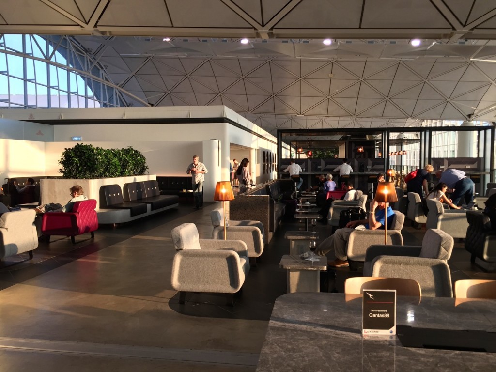 Qantas Hong Kong Lounge