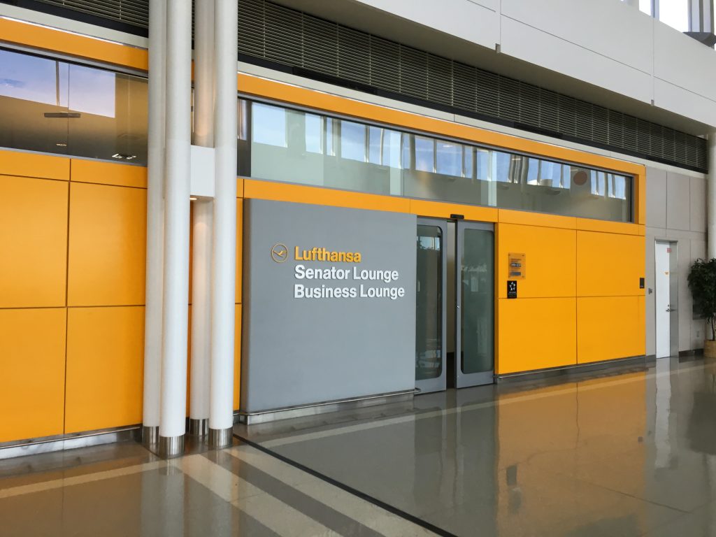 Lufthansa Senator Lounge IAD- Eingang