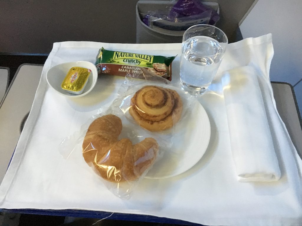 Malaysia Airlines Business Class Frühstück 