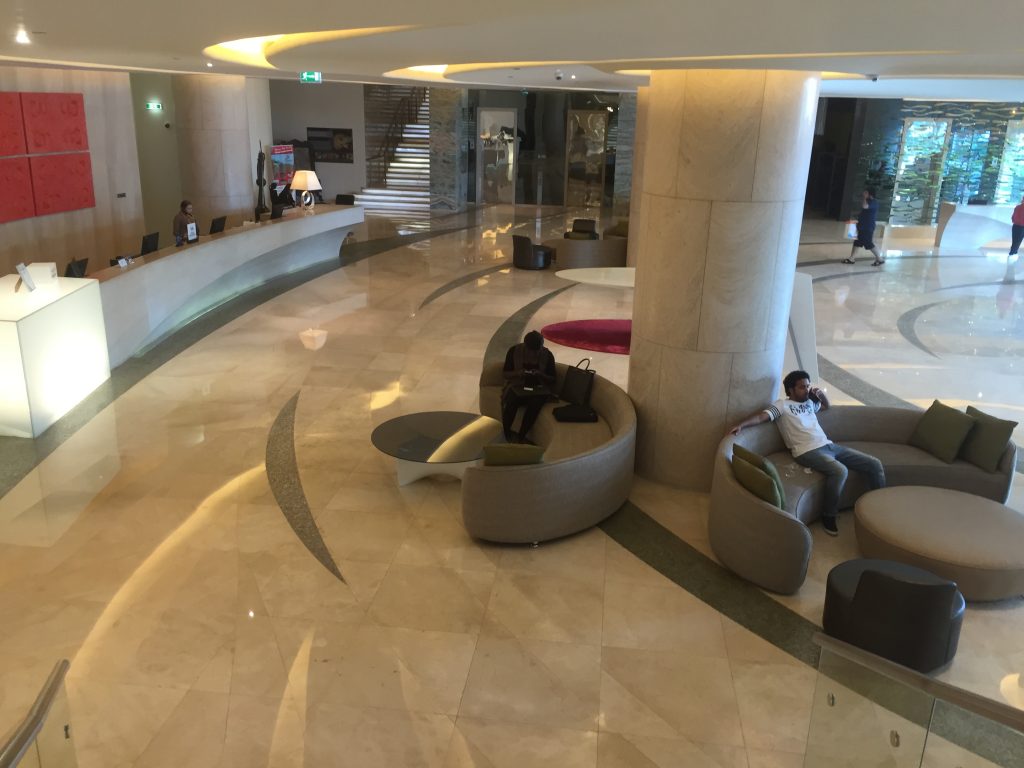 Hilton Capital Grand Abu Dhabi - Lobby