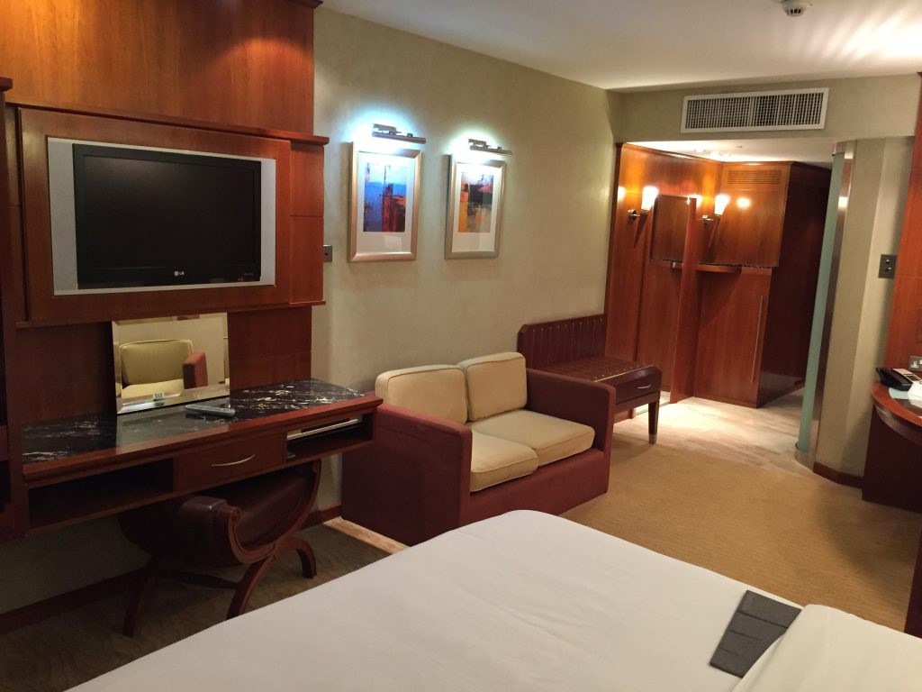 Le Meridien Dubai - Royal Club Zimmer