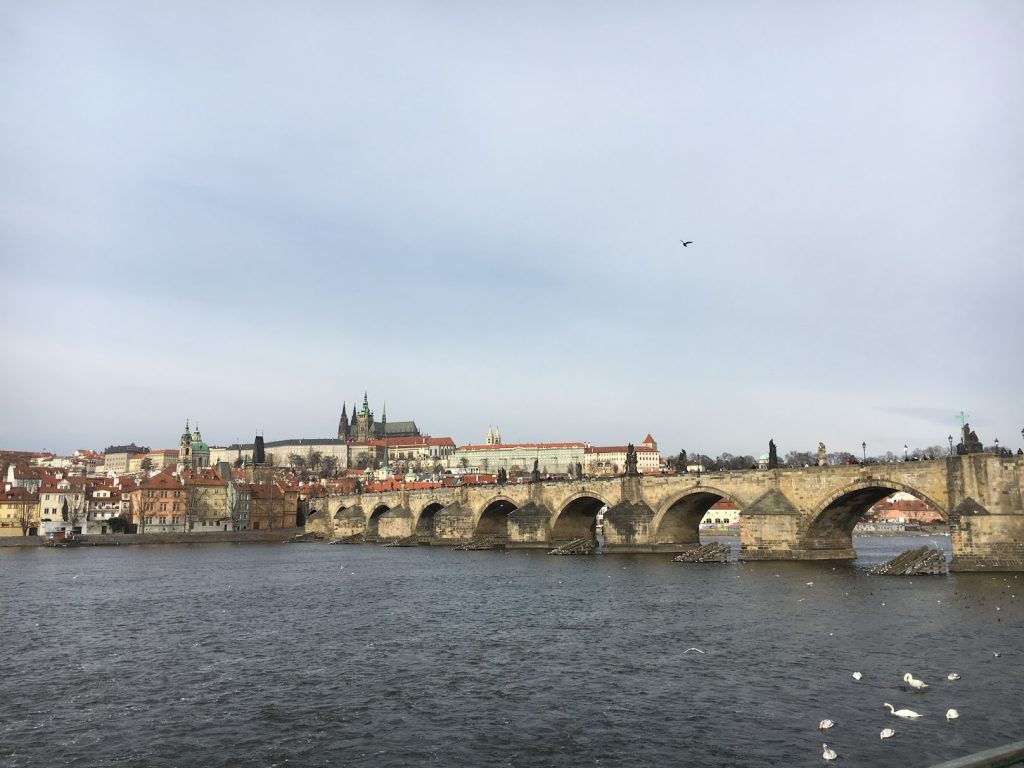 Lufthansa Gutschein nach Prag einlösen