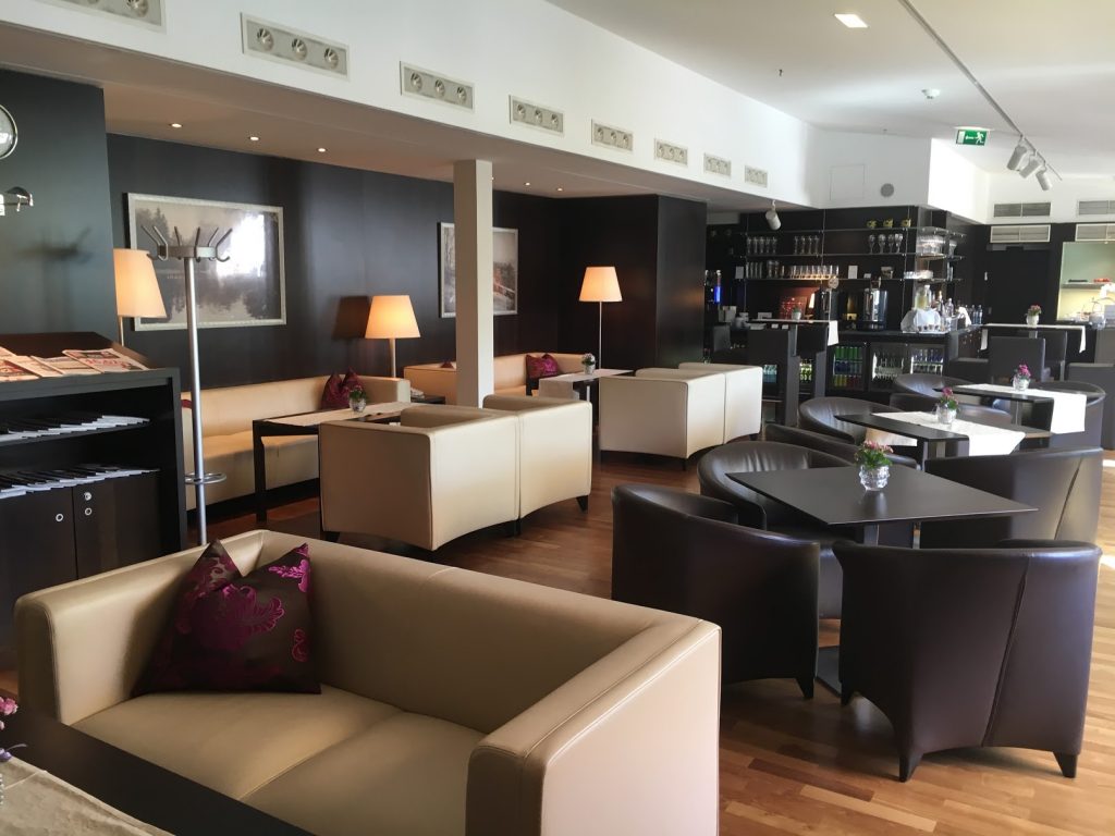 Sheraton Grand Salzburg Etage 7 Club Lounge