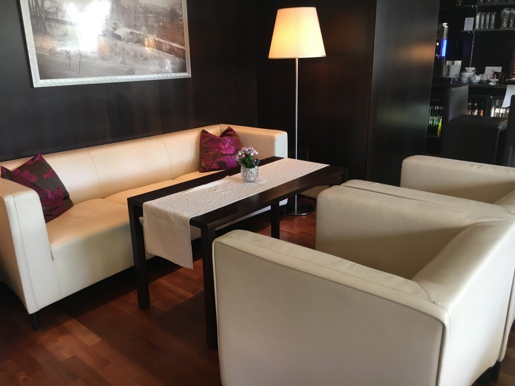 Sheraton Grand Salzburg Etage 7 Club Lounge