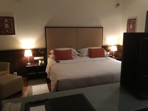 Sheraton Grand Salzburg Suite Schlafzimmer