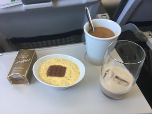 Lufthansa Business Class Kaffeeservice