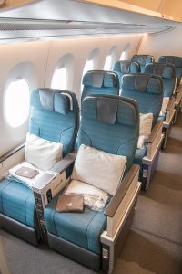 Cathay Pacific Premium Economy Class Kabine