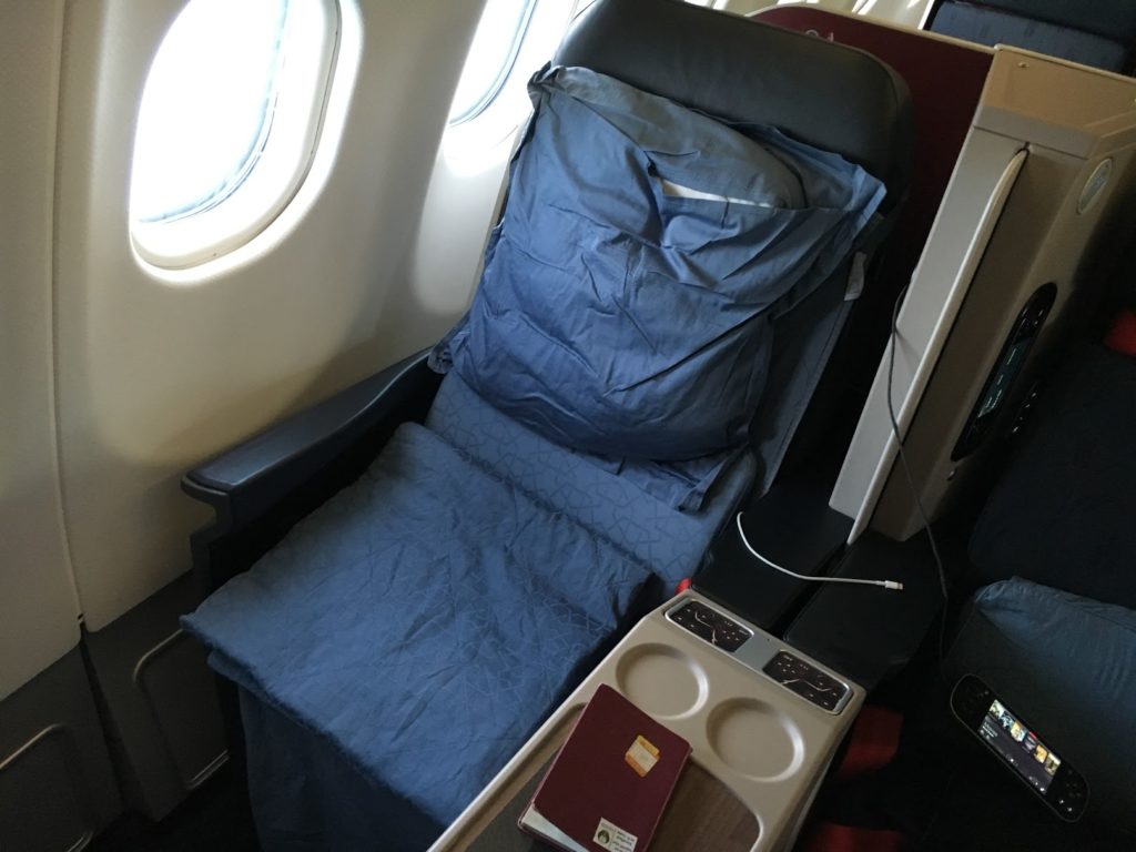 Turkish Airlines Business Class Bett