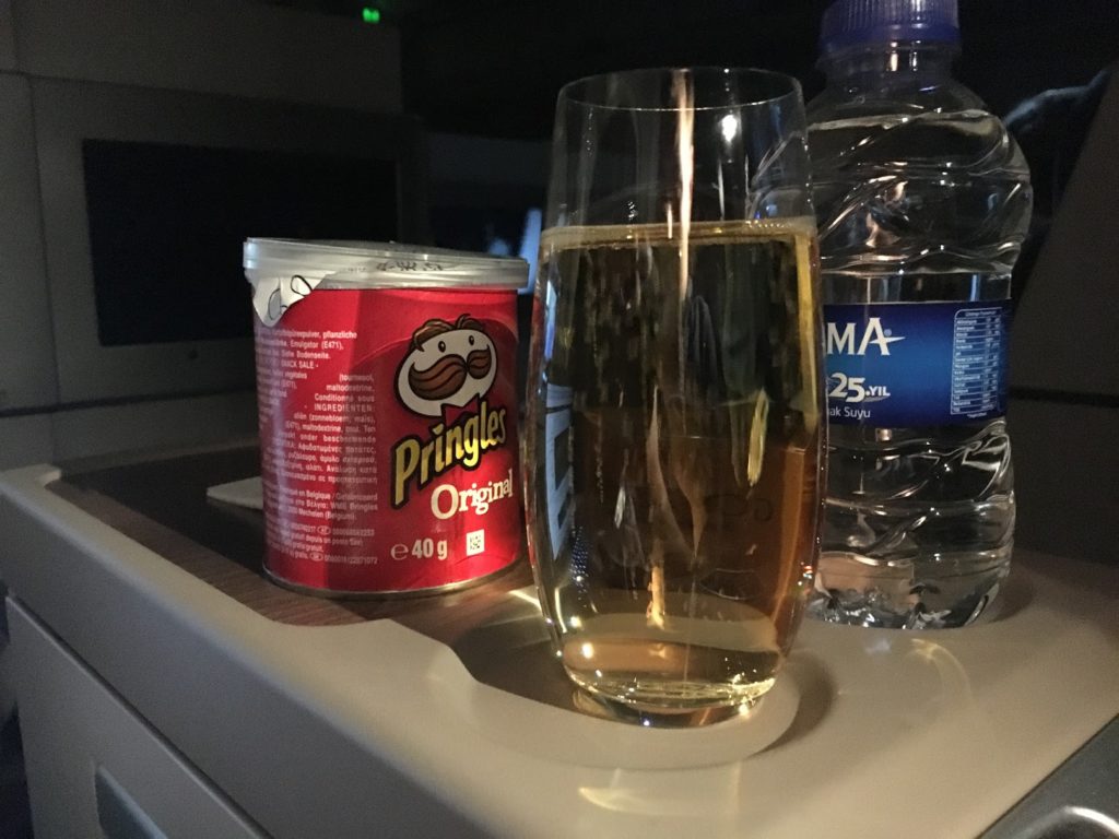 Turkish Airlines Business Class Champagner