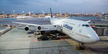 Lufthansa Boeing 747-8 Business Class