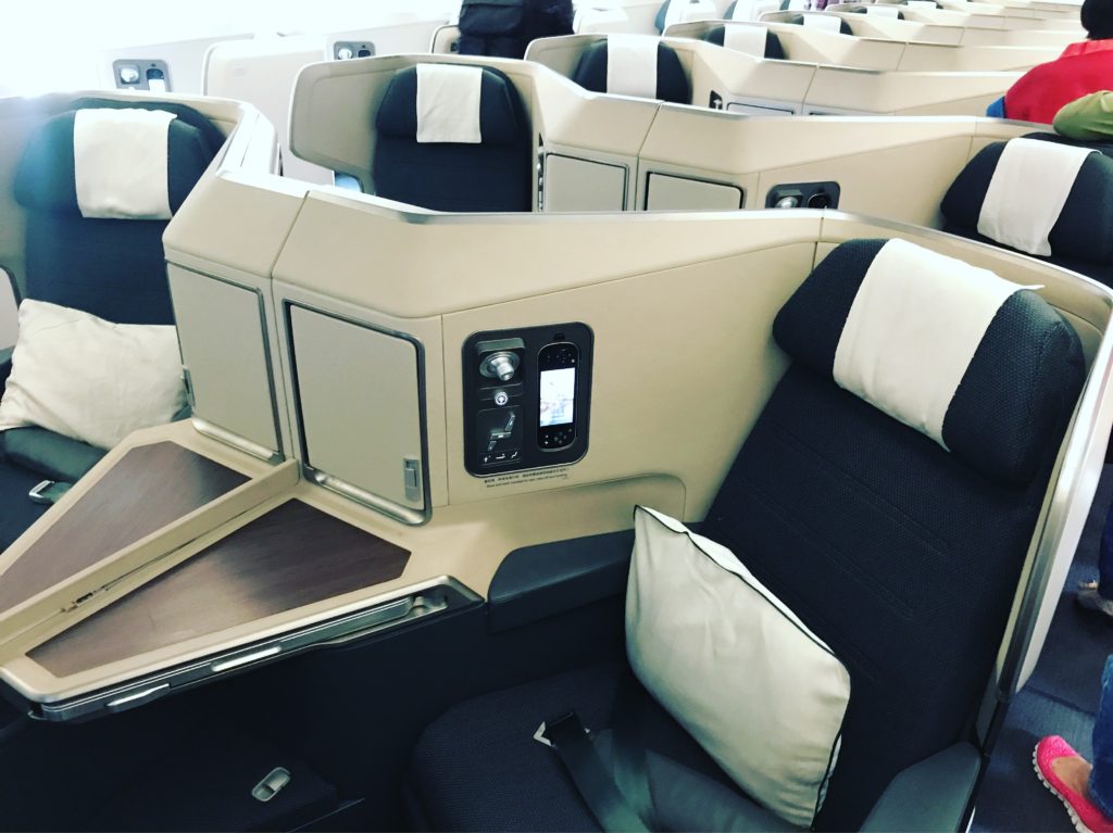 Cathay Pacific Business Class A350 Kabine