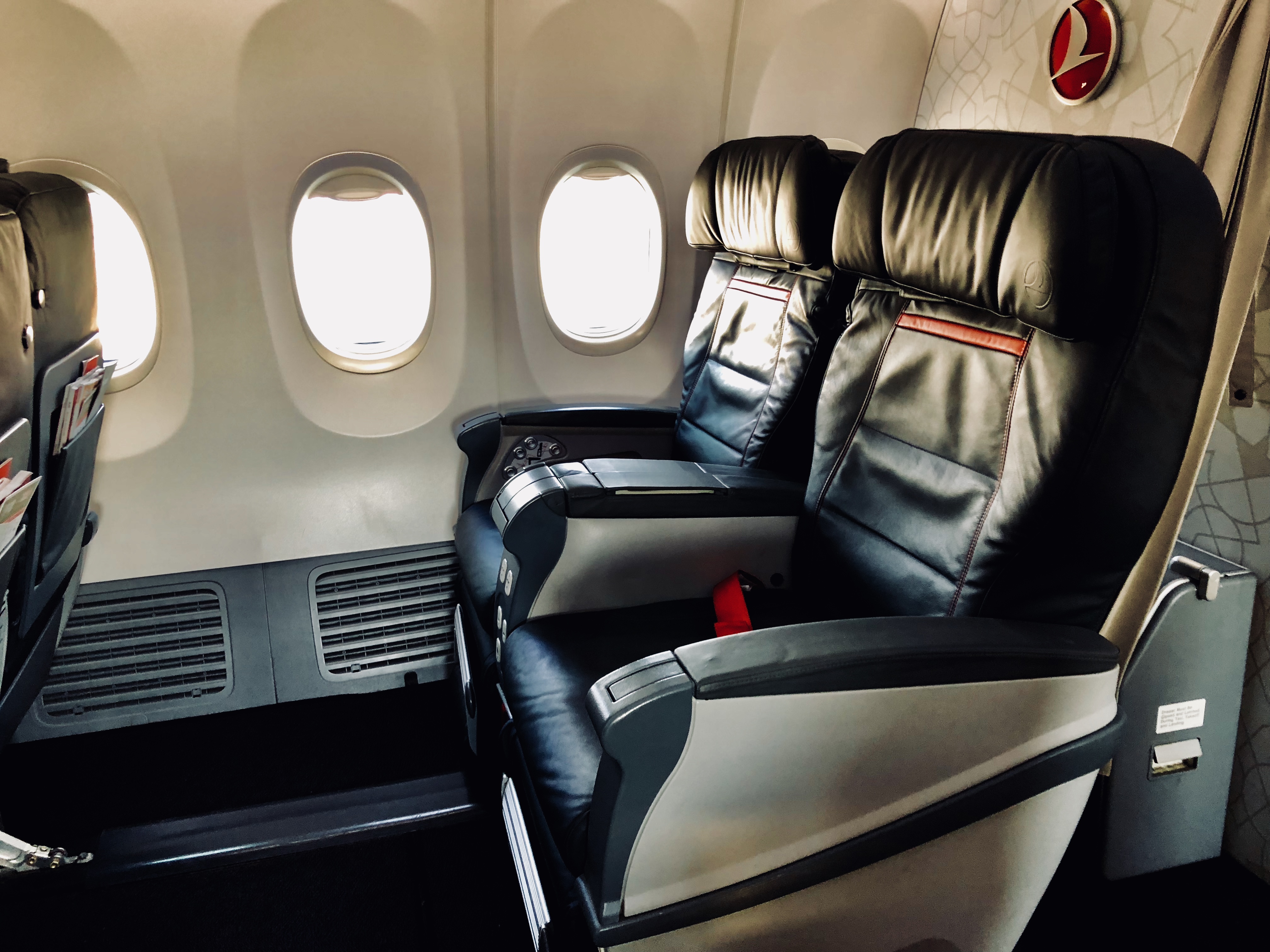 Review Turkish Airlines Business Class Von Luxembourg Nach