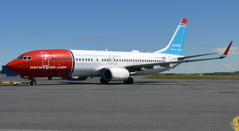 Norwegian Boeing 787 UNICEF Flug