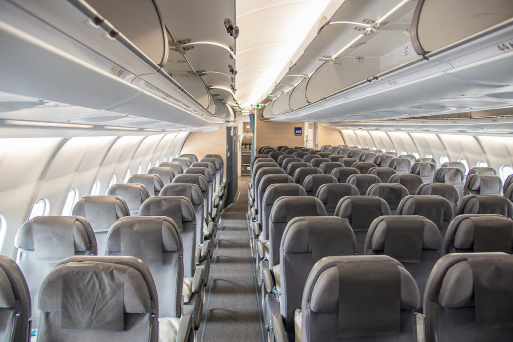 Review Sas Economy Class Airbus A330 Nach Newark