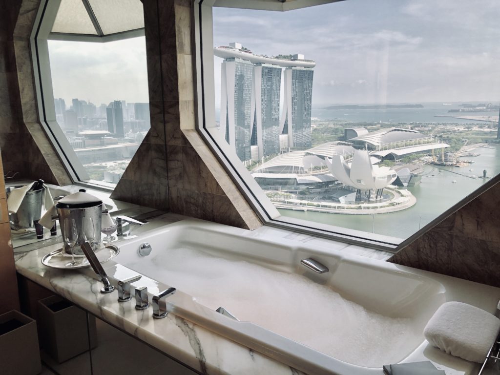 The Ritz-Carlton Millenia Singapore Club Deluxe Room