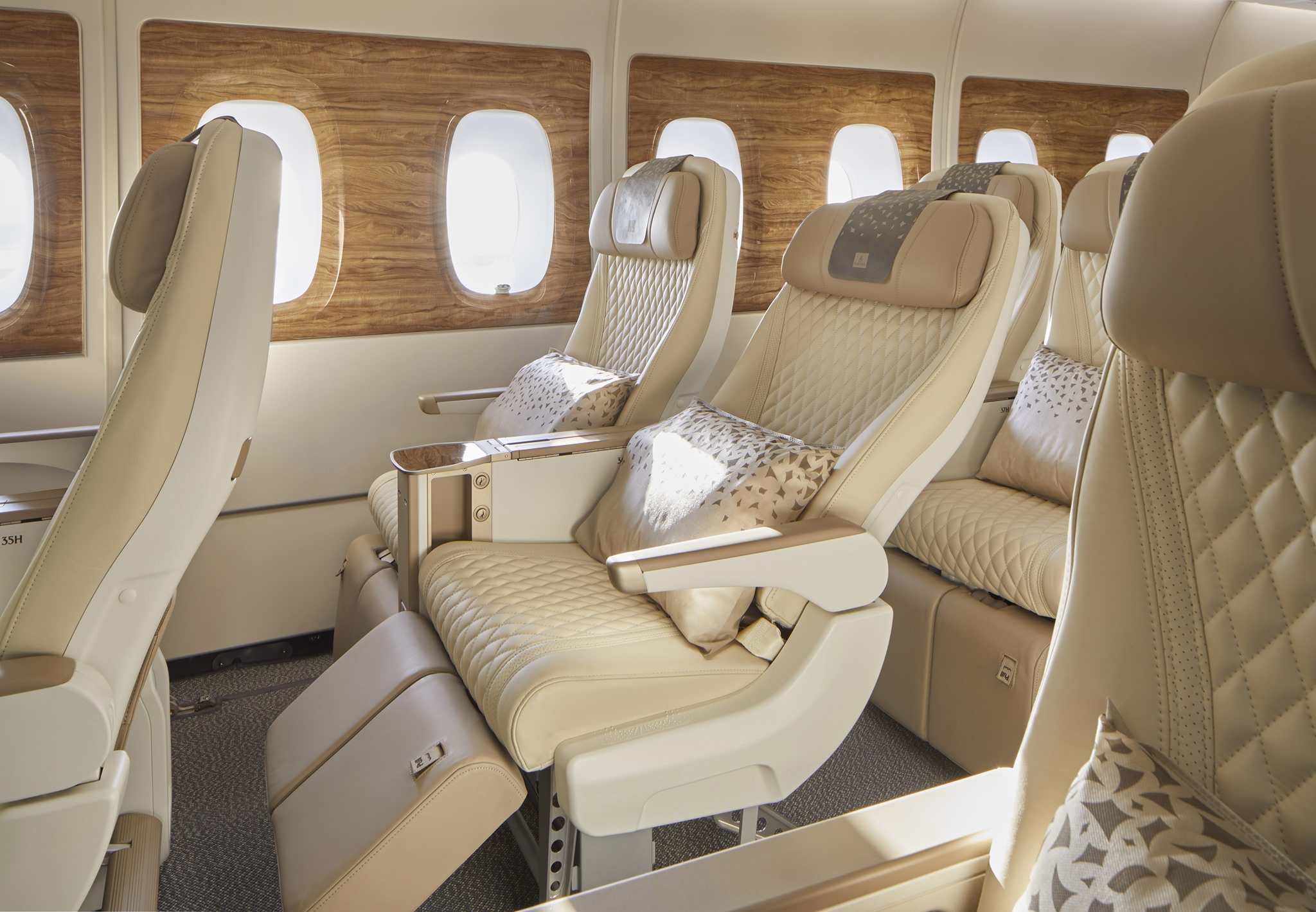 Emirates Enth llt Premium Economy Class Mehr InsideFlyer DE