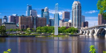 Discover Airlines Minneapolis