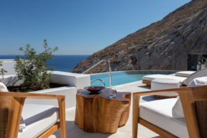 Sandblu Santorini, LXR Hotels & Resorts