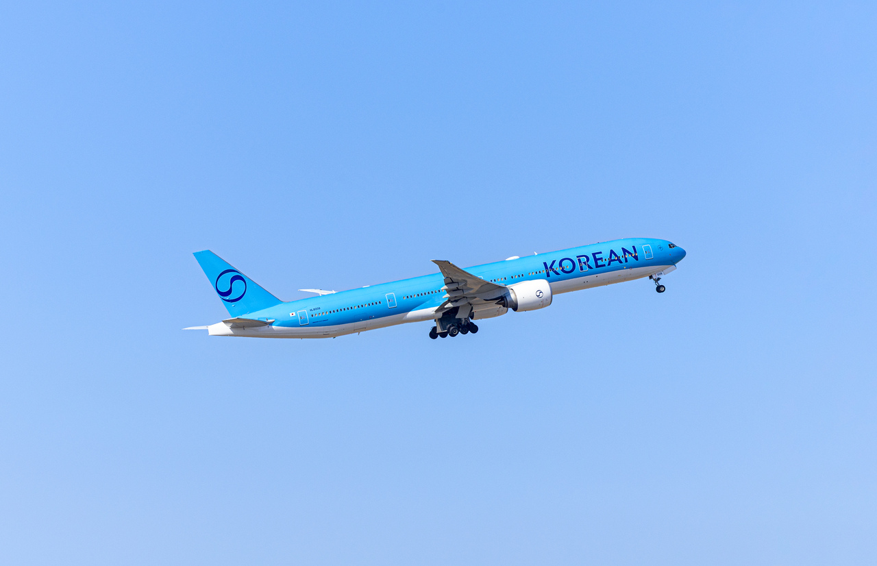 Korean Air Asiana Airlines