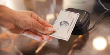 Amex Lounge on the go